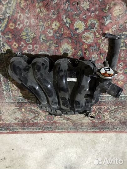 Впускной коллектор Hyundai Solaris