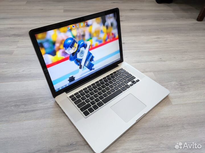 Ноутбук Macbook Pro 15 late 2011 i7/16 Гб