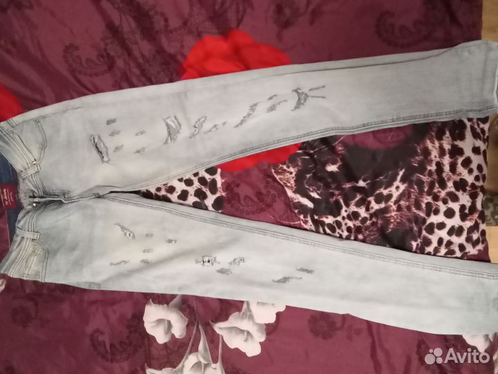 Вещи отдам за вкусняшки