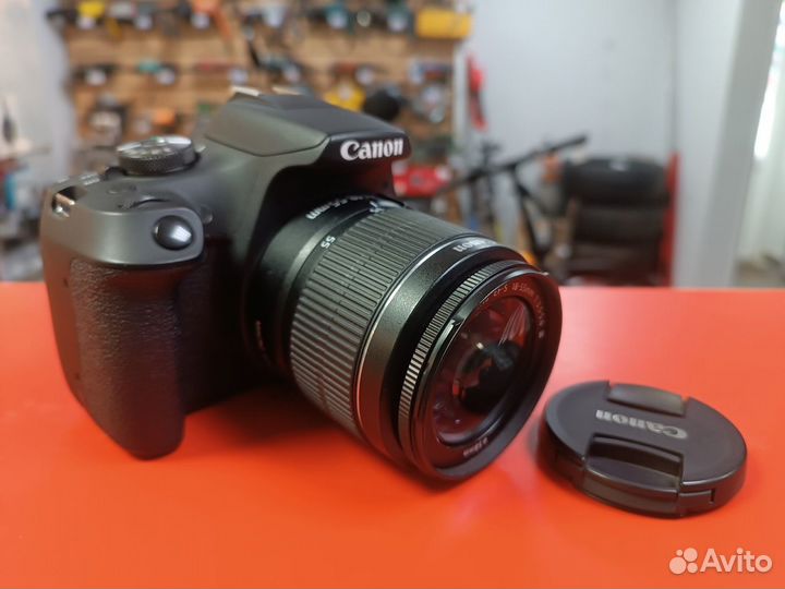 Canon EOS 2000D