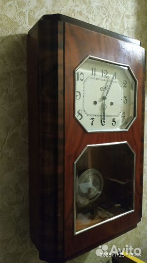 Часы настенные с боем янтарь СССР