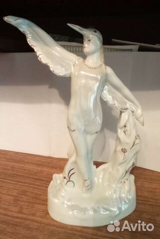 Статуэтка балерина аист