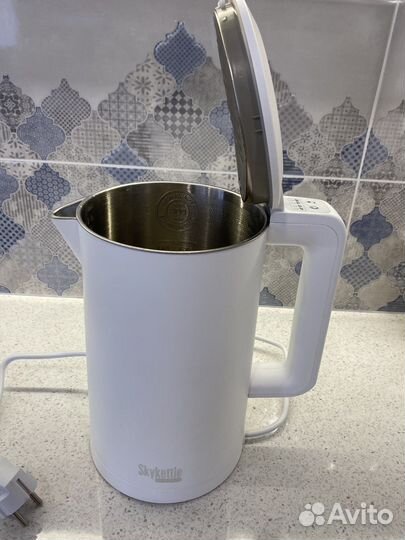 Чайник электрический Redmond smart