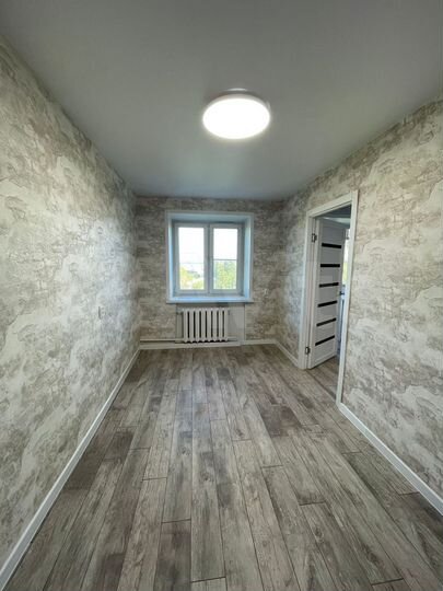 2-к. квартира, 44 м², 5/5 эт.