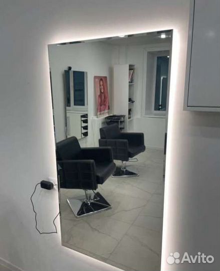 Зеркало с подсветкой