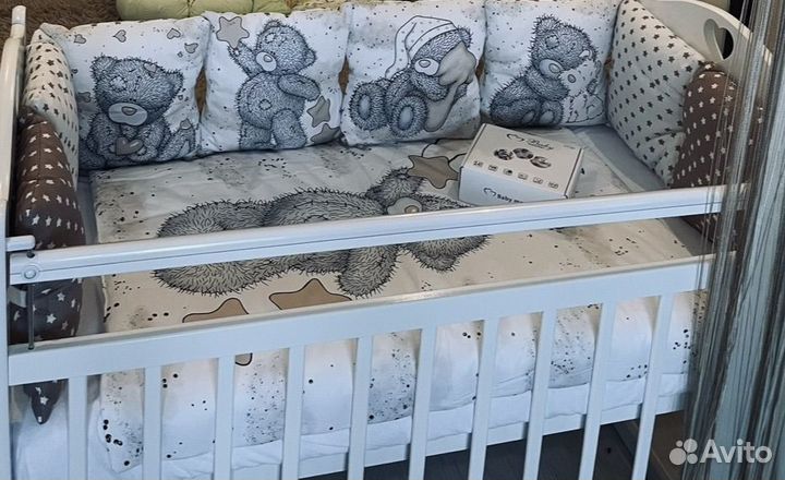 Бортики на детскую кроватку