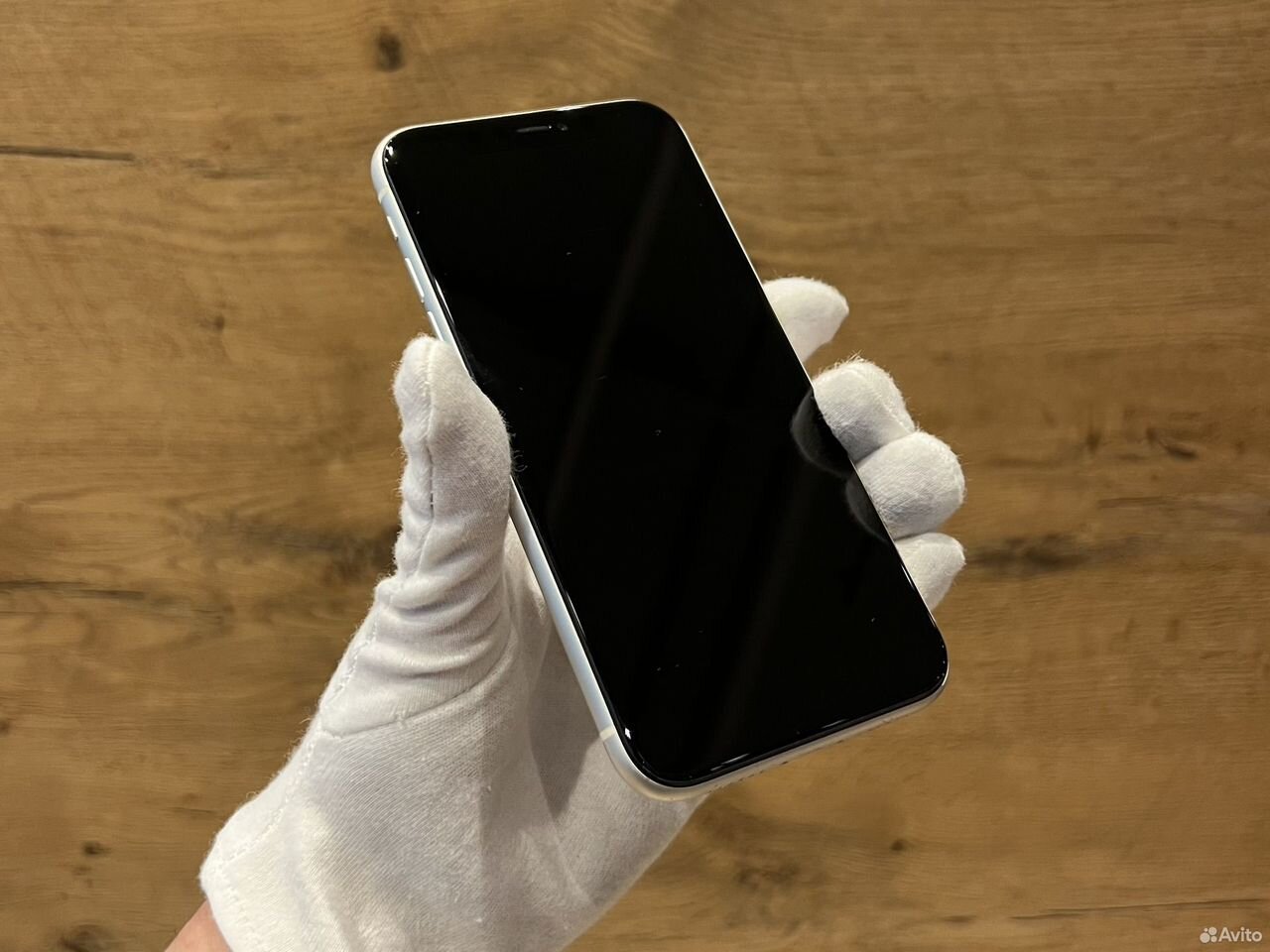 iPhone 11, 256 ГБ, SIM + eSIM