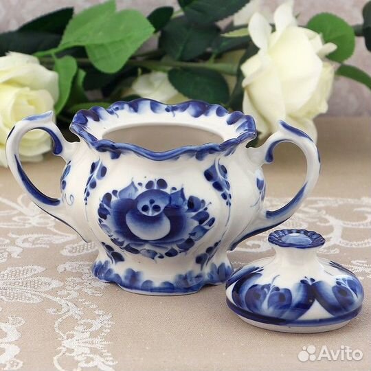 Сахарница 'Цветок', малая 17х10х11,5 см гжель