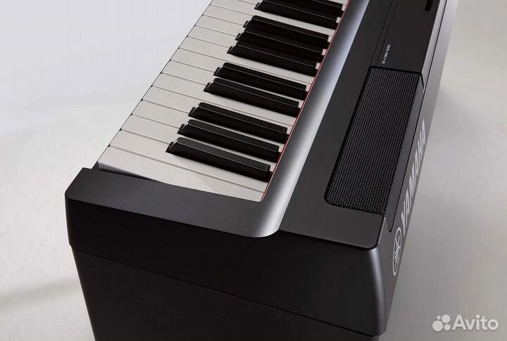 Цифровое пианино Yamaha P125 + Аксессуары