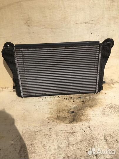 Интеркулер VW Passat CC, Passat B7. 1.8