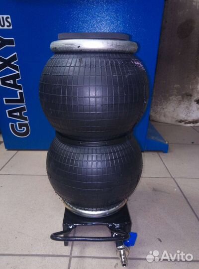 Пневмодомкрат 2т