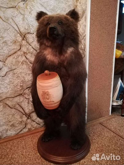 Чучело медведя (имитация)