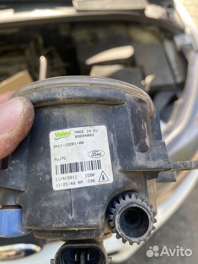 Противотуманная фара ford focus 3