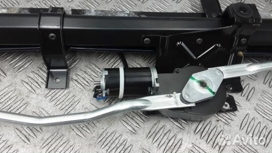 Шторка багажника audi A8 D3 (GSE09QV01)