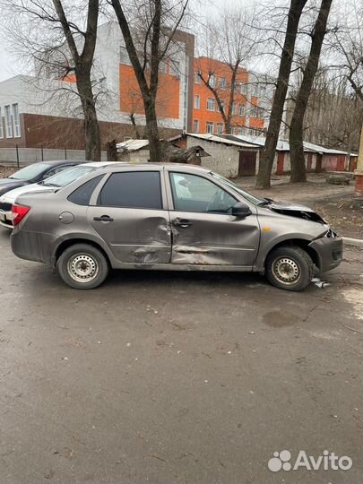 LADA Granta 1.6 МТ, 2015, 132 000 км