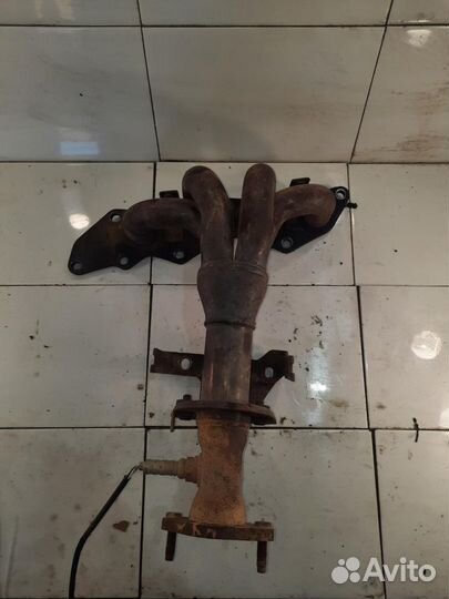 Коллектор выпускной Ford Mondeo 3 2000-2007г