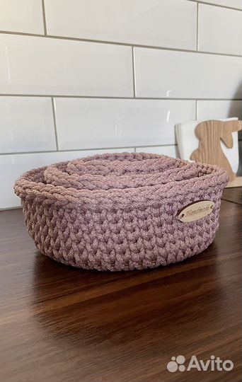 Вязаные корзинки ручной работы