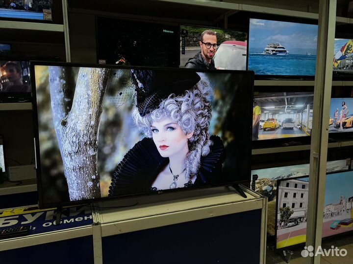 Телевизор 43