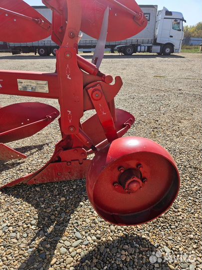 Плуг Минский Завод Шестерен 4 корп. (ПЛН-4-40), 2024