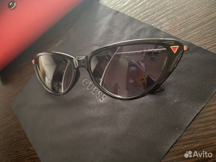 Солнцезащитные очки женские guess оригинал