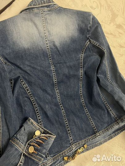 Куртка джинсовая
