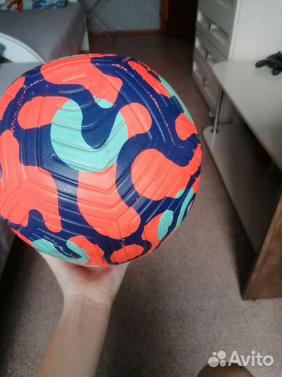 Футбольный мяч Nike Aerowsculpt