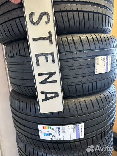 Michelin X-Ice North 4 SUV 295/40 R21 111T