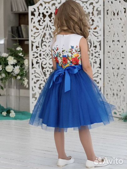 Красивое платье для девочки 122