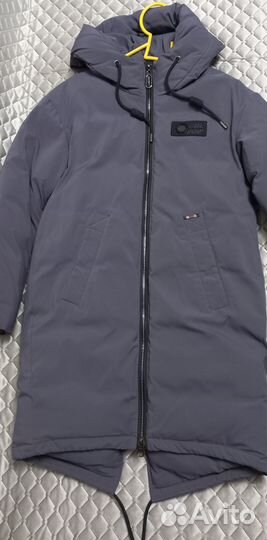 Продам куртку женскую