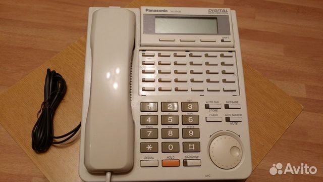 Телефон Panasonic KX-T7433