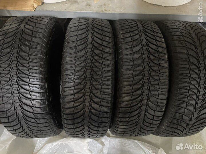 Goodyear UltraGrip Ice+ 215/55 R17