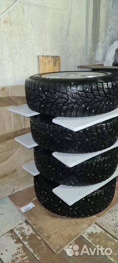 Dunlop SP Winter Ice02 195/65 R15 95