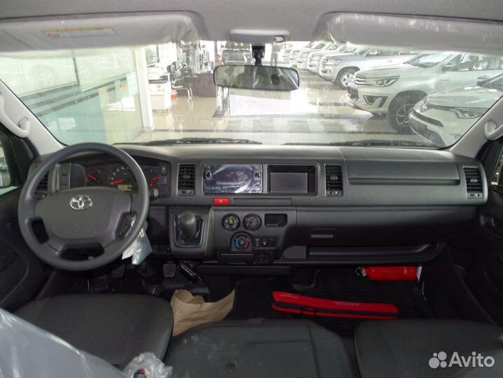 Toyota Hiace микроавтобус, 2019
