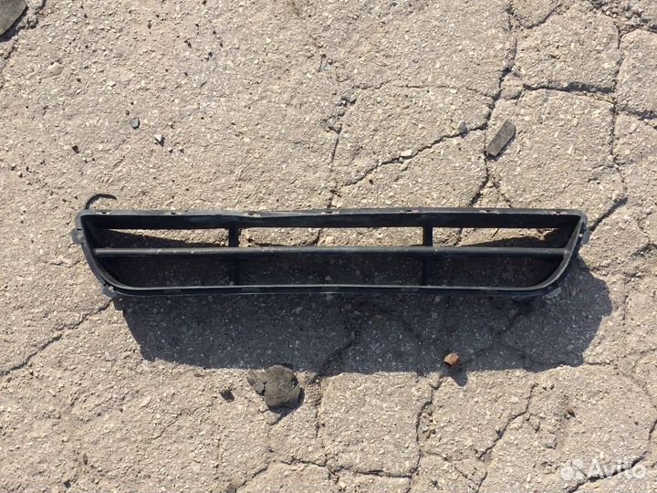 Решетка нижняя в бампер Kia ceed