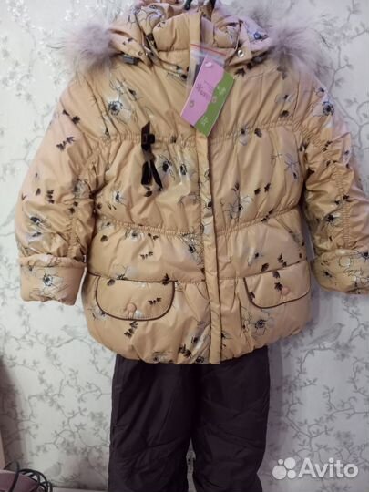 Зимний костюм для девочки 98 размер новый