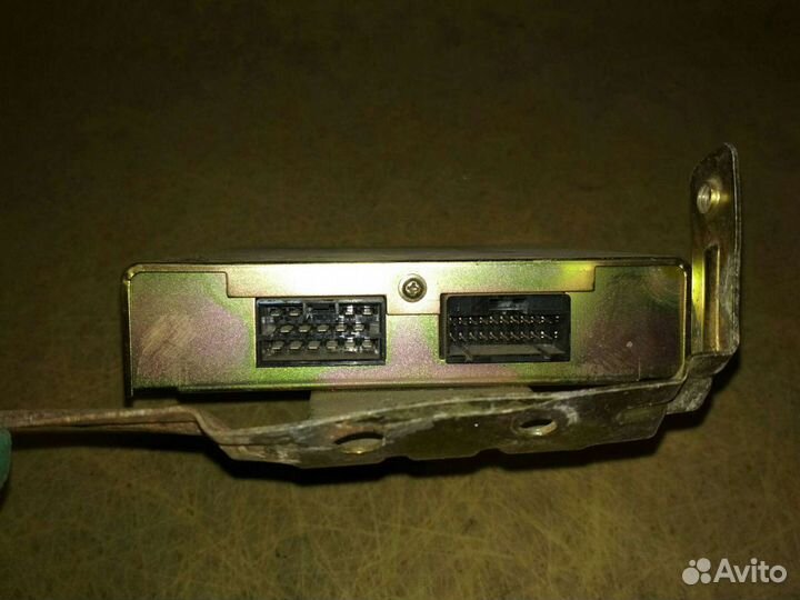 Эбу Nissan Primera (W10) 2.0D 90-98г