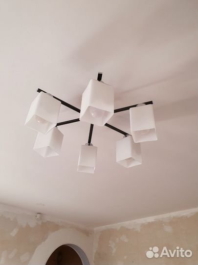 Светильник потолочный, люстра