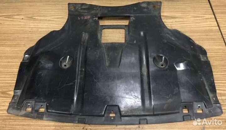 Защита двигателя BMW e83