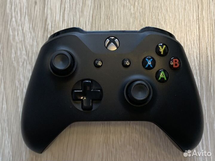 Геймпад xbox One оригинал