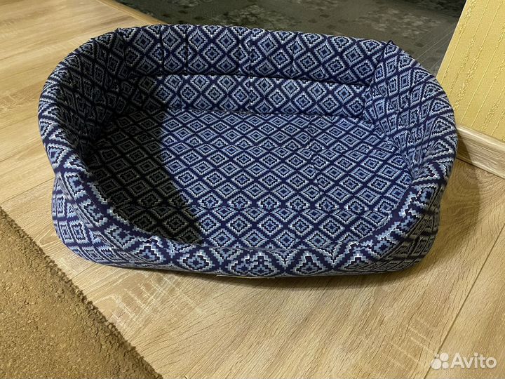 Лежанка для собак и кошек