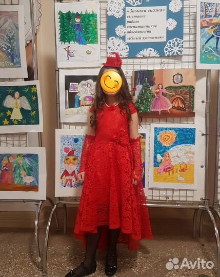 Нарядное платье