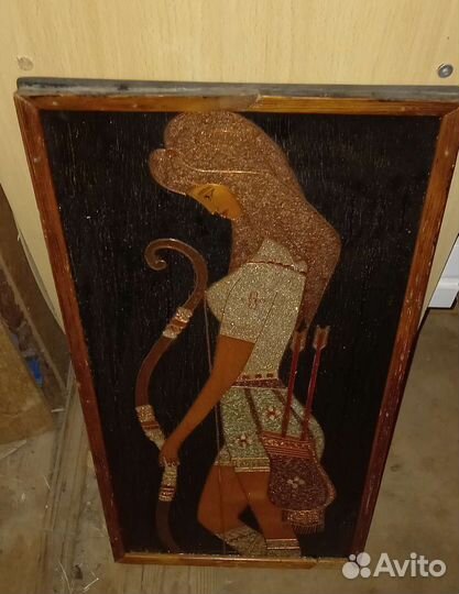 Картина металл на дереве