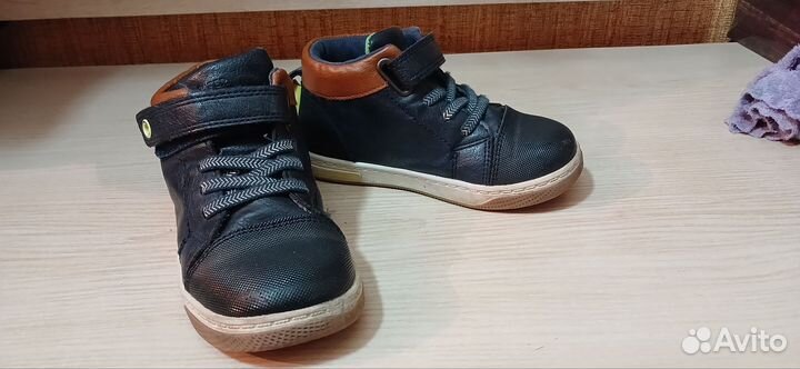 Ботинки для мальчика кожаные 25 размер