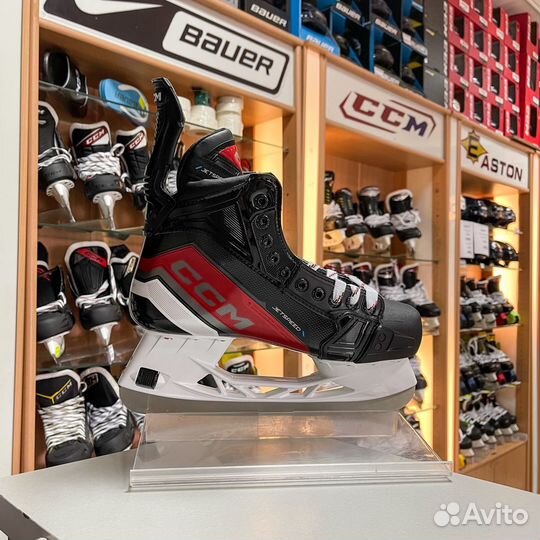 Коньки хоккейные ccm jetspeed ft6 sr