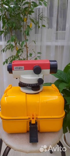 Нивелир Integral DSC720