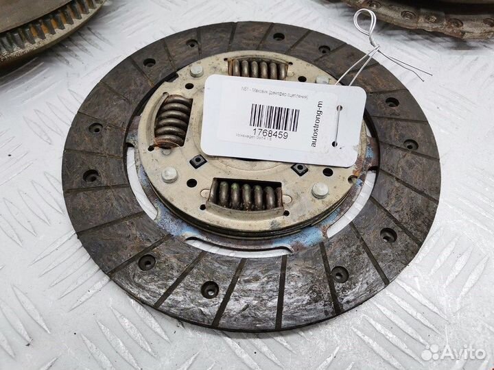 Маховик (демпфер сцепления) для Volkswagen Golf 4