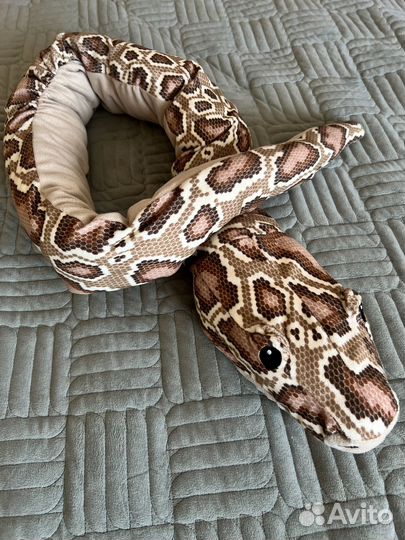 Мягкие игрушки IKEA брокколи и змея