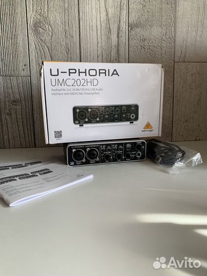 Behringer umc202hd веешняя звуковая карта