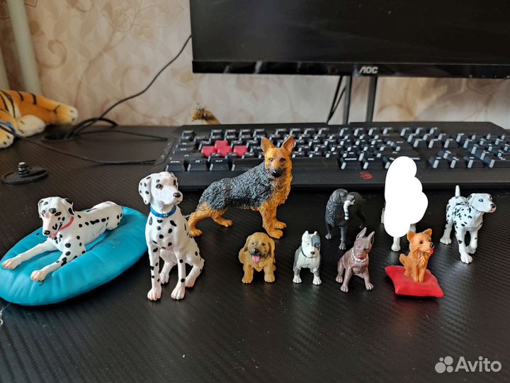 Фигурки животных собак (читать описание )