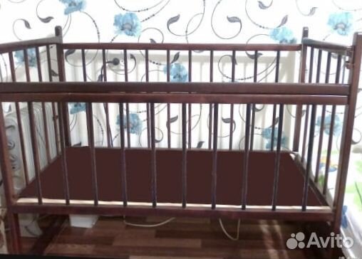 Детская кроватка